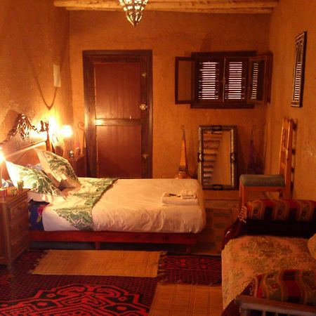 Tarmguist Bed and Breakfast Aït Boukha Rum bild