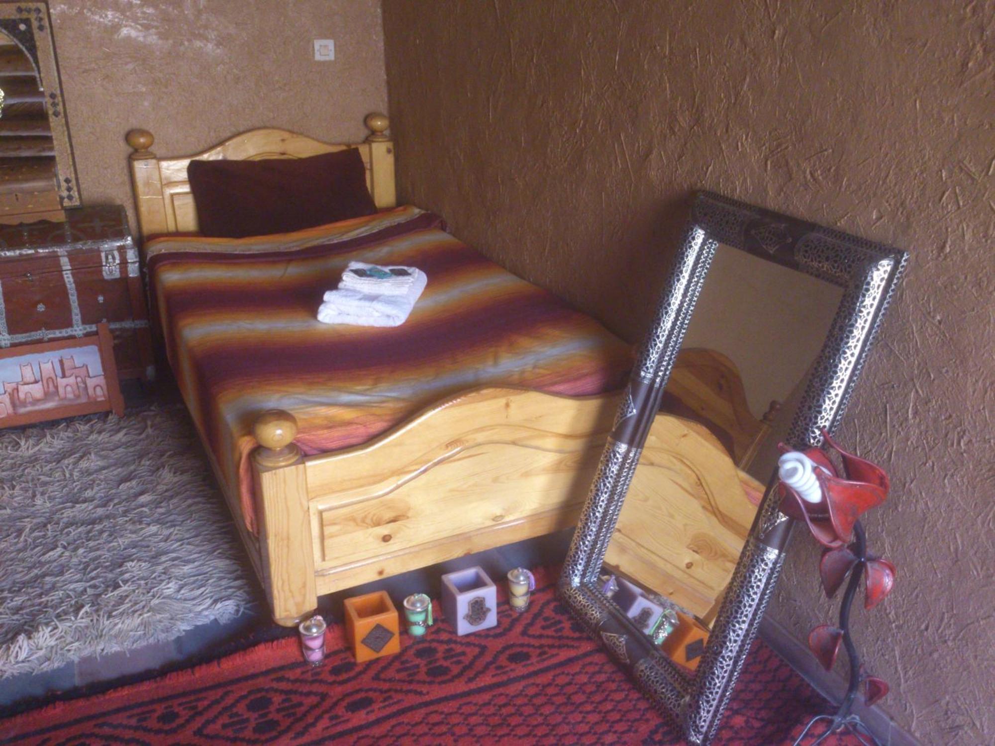 Tarmguist Bed and Breakfast Aït Boukha Rum bild