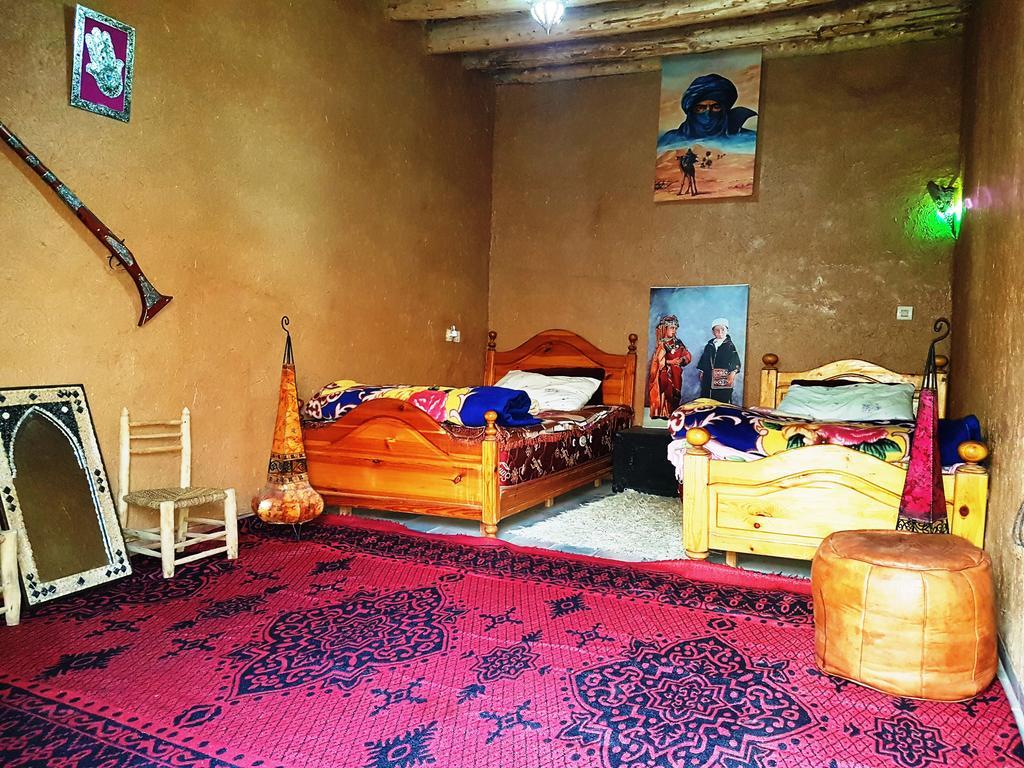 Tarmguist Bed and Breakfast Aït Boukha Rum bild